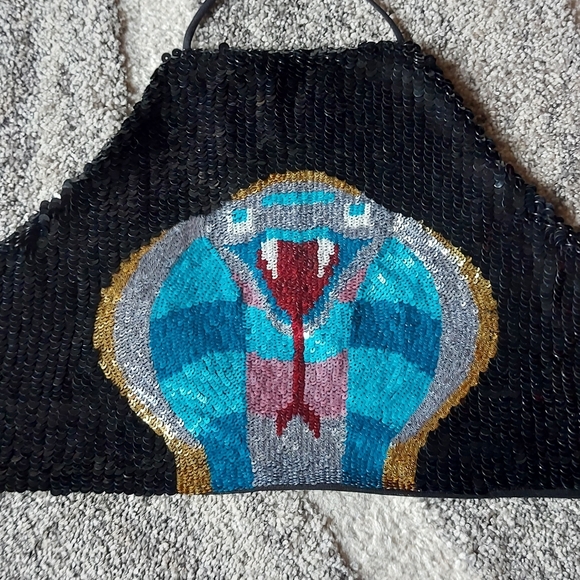 NWT Caspian Cobra Sequin Cropped Halter Top - Picture 5 of 6